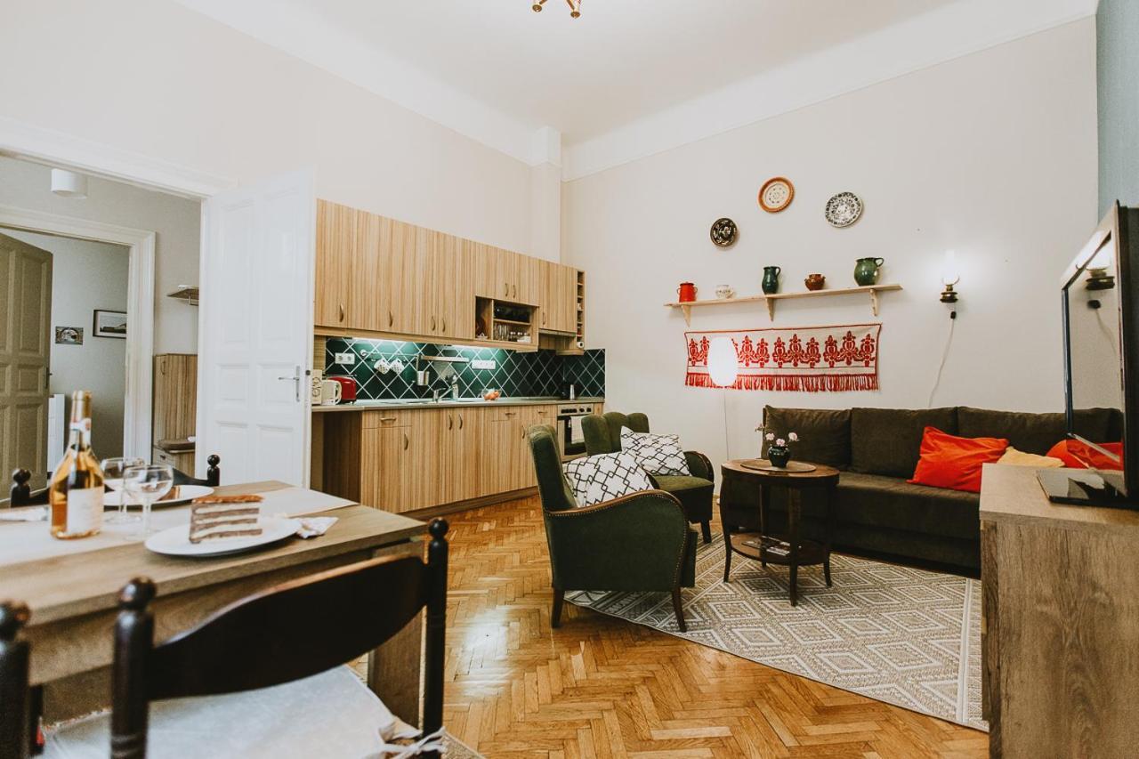 Budapest Folk Apartment 60Sm Spacious And Bright Exteriör bild