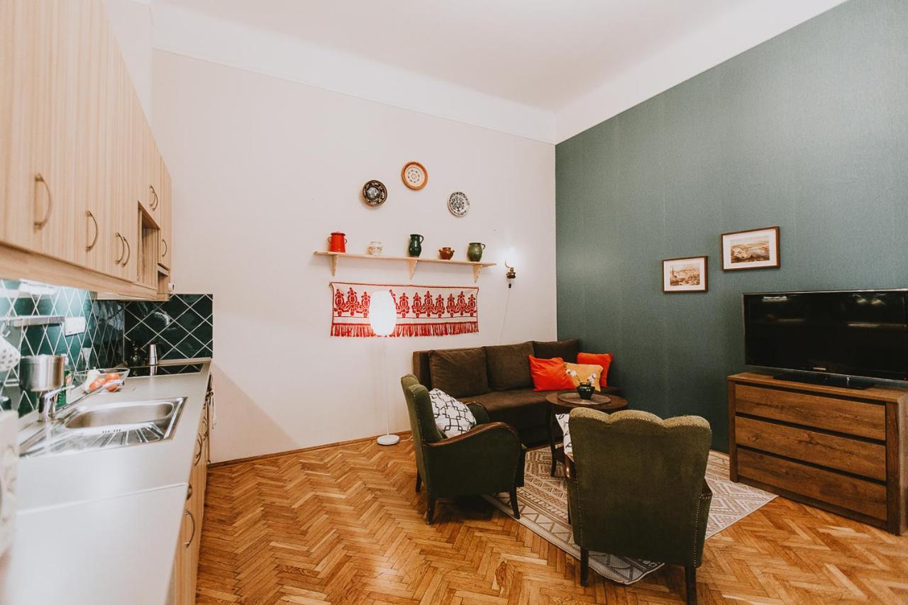 Budapest Folk Apartment 60Sm Spacious And Bright Exteriör bild